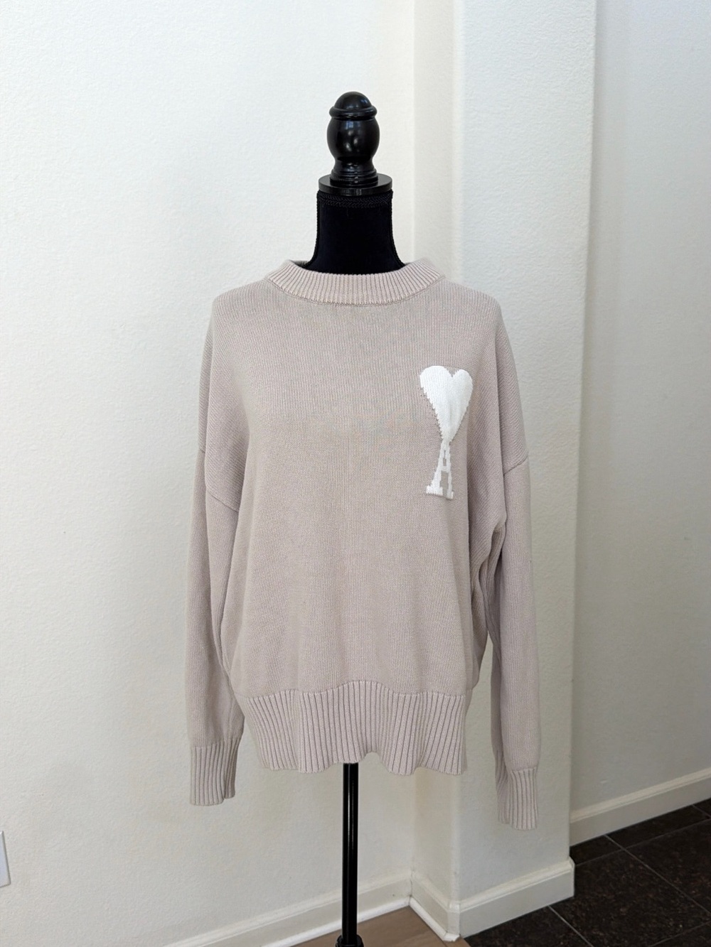 AMI Paris Ami de Coeur Heart Logo Oversized Sweater Beige Size L